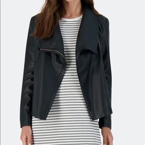 BB DAKOTA up to speed vegan leather jacket